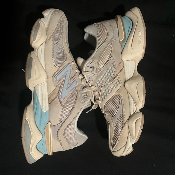 New Balance 9060 Ivory Cream Pink Sand